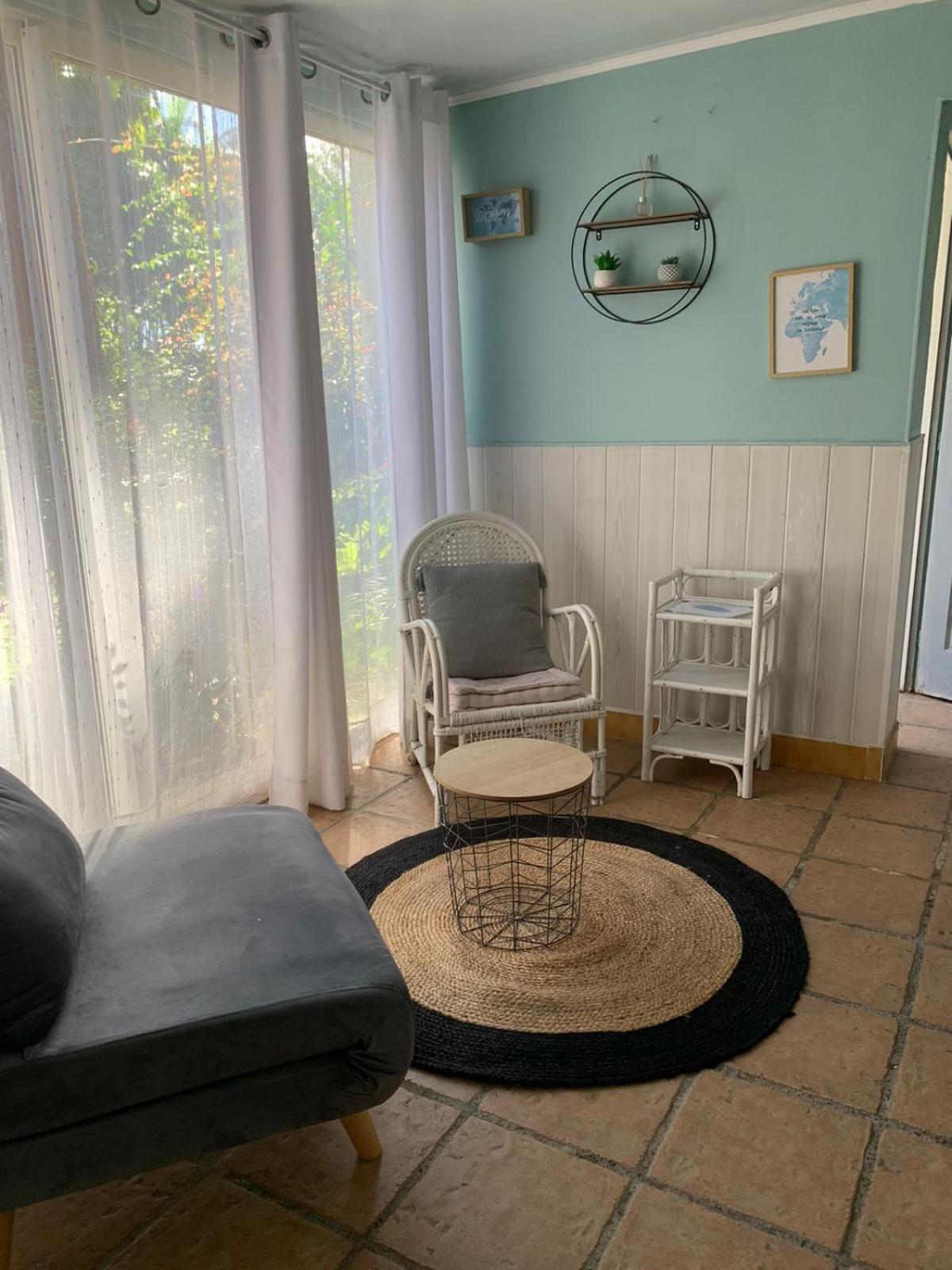 Le Medinilla Bed and Breakfast Bras-Panon Εξωτερικό φωτογραφία